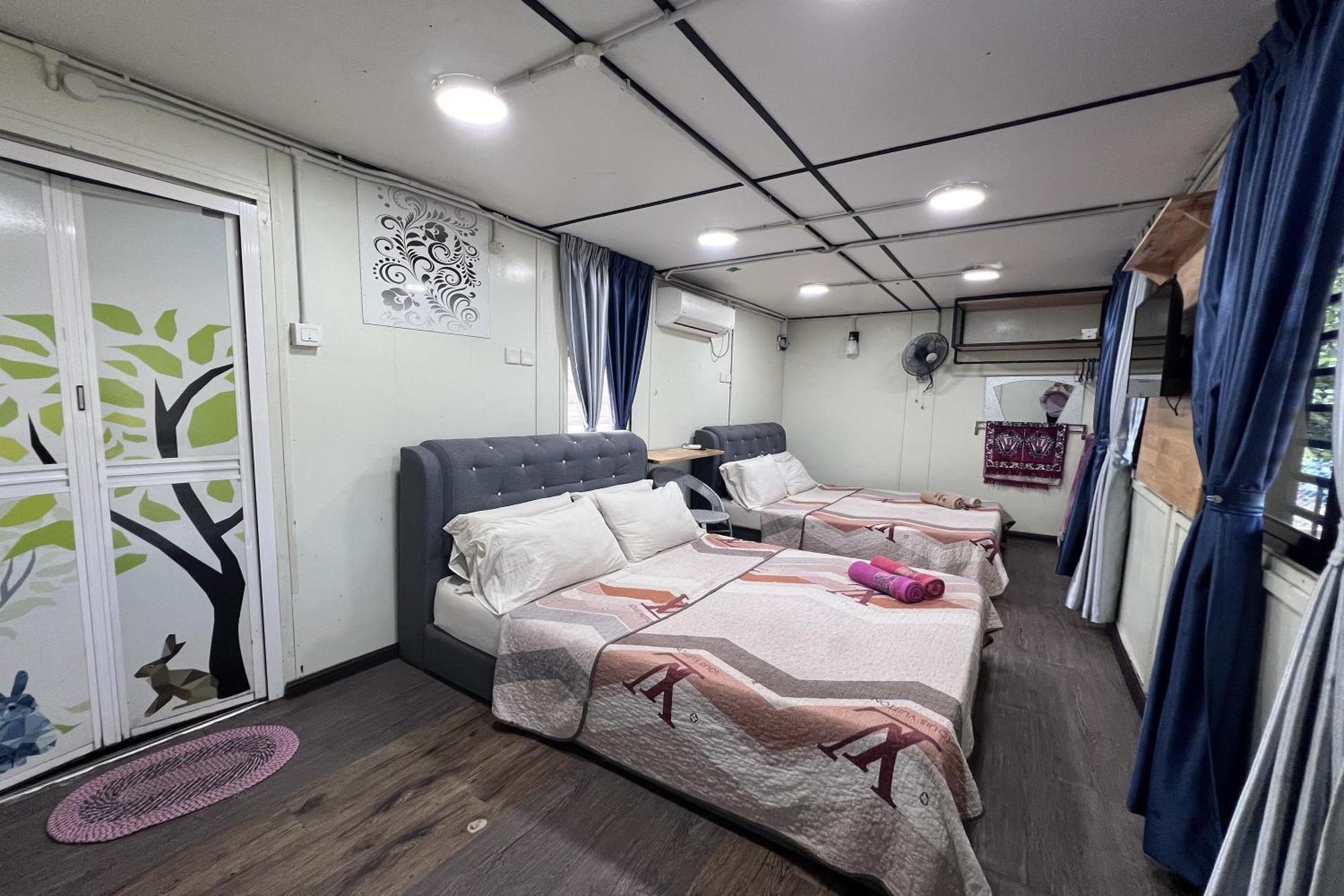 Nurbayu Chalet, Kemaman Куантан Екстериор снимка