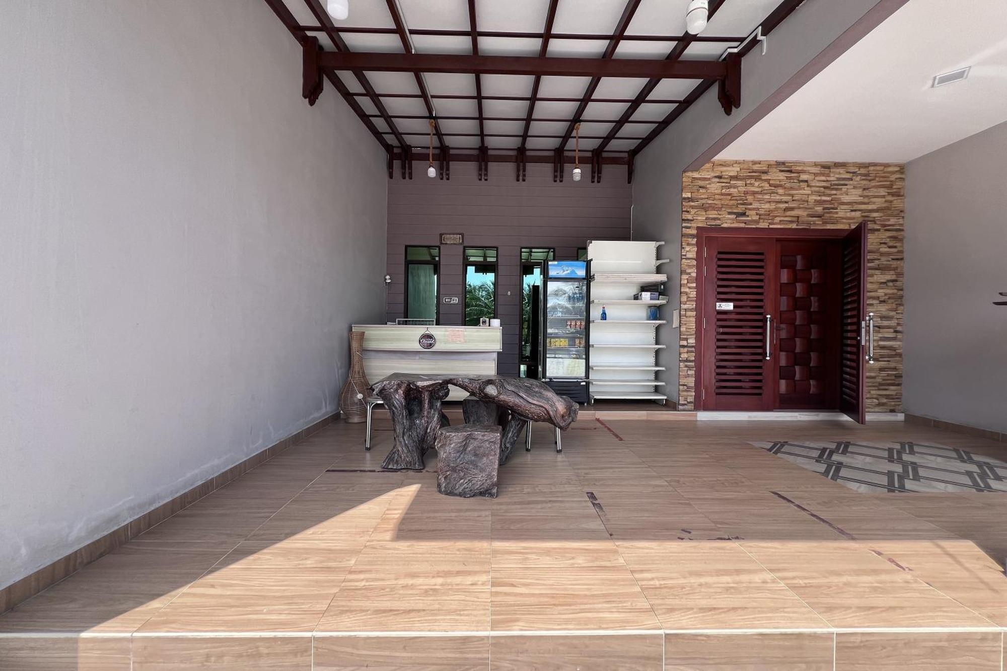 Nurbayu Chalet, Kemaman Куантан Екстериор снимка